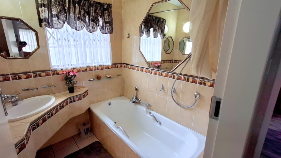 3 Bedroom Property for Sale in Sasolburg Ext 23 Free State